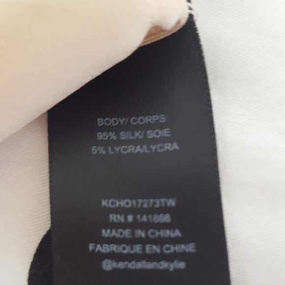 NWT--Nordstrom Rack Kendall & Kylie Stretch  Silk  Mock Neck L/S Blouse - Picture 10 of 12